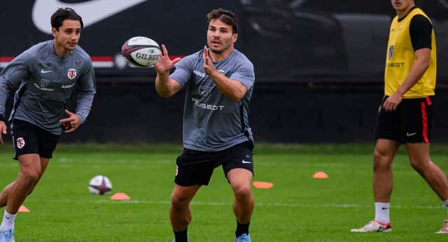 Antoine Dupont pide que el rugby rompa el tabú de la homosexualidad: «Lo aceptaríamos sin problema»