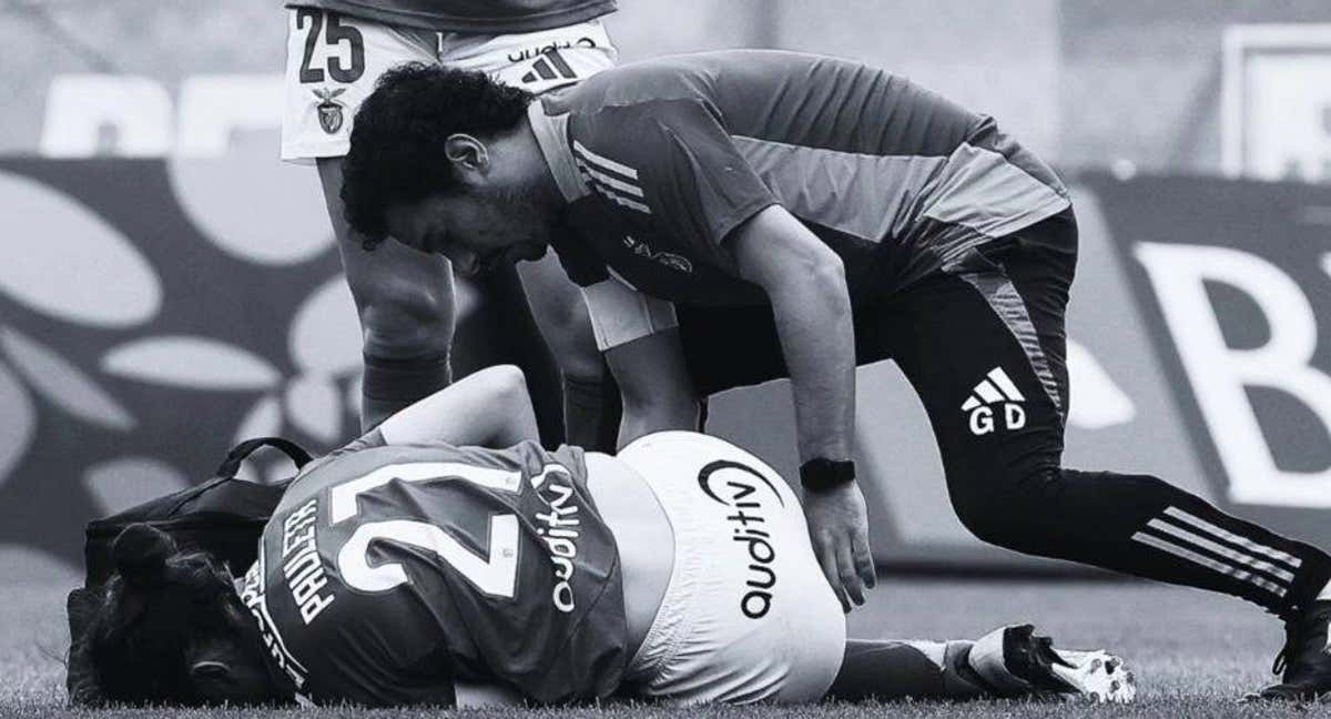 Pauleta Domínguez, jugadora del Benfica, en el momento en el que se lesionó de gravedad.