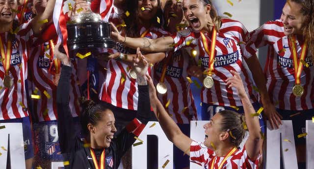 La bruja que predijo la victoria del Atlético en el derbi de la final de Copa de la Reina: “Era enero… con el Barça aun jugándola; fue como dijo la mujer”