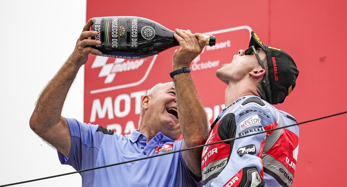 Lío en Moto2: un patrocinador de Gresini exige que despidan al piloto español Manu González