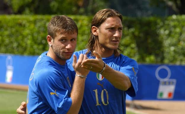 Cassano y Totti también fueron compañeros en la selección de Italia. REUTERS