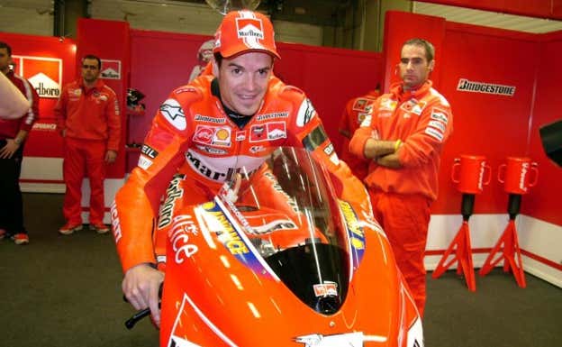 Carlos Checa con Ducati.  WSBK