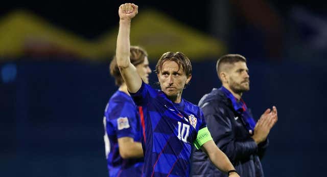 Modric lidera la remontada de Croacia y le muestra a Ancelotti que él sigue siendo una solución