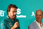Aún no se ha puesto a los mandos de Aston Martin, pero Adrian Newey ya avisa de lo que viene en 2026: «Es preocupante»