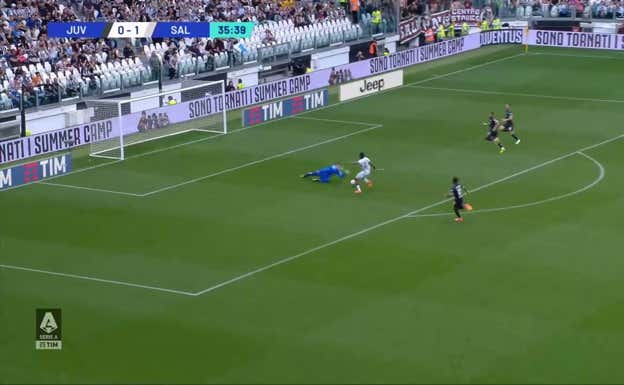 Los números verdes y un alma de calle colocan a Szczesny por delante de Ter Stegen