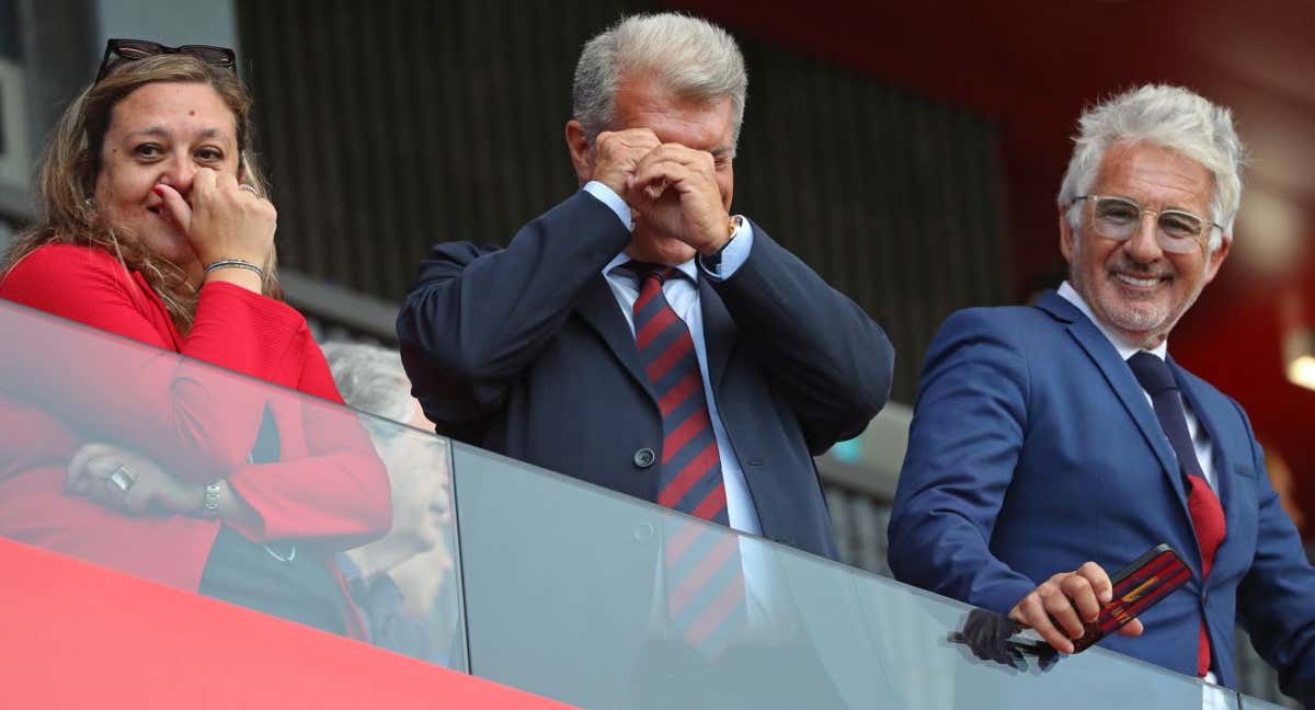Joan Laporta, presidente del FC Barcelona, en el palco.