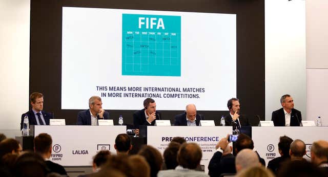 Las ligas europeas denuncian a la FIFA por la saturación en el calendario