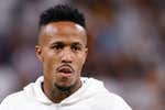 El Real Madrid ya 'vende' a Militao de lateral antes de un mercado del que no se fía y con un Carlo Ancelotti que pide refuerzos