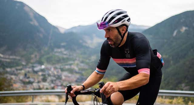 El grito desesperado de Eder Sarabia tras rozar la tragedia en la carretera: «Gente ha perdido la vida en actos así»