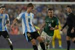 Nico Paz debuta con Argentina con asistencia... y Messi y Scaloni 'avisan' al Real Madrid: «Tiene muchísima calidad y una cabeza impresionante»
