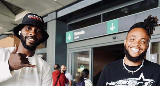 La odisea de Iheanacho y Ejuke para regresar a Sevilla: 10.200 kilómetros en 24 horas