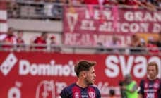 Conductor de autobús y futbolista son padre e hijo y 'rivales' en el Yeclano-Hércules: «Espero que vaya con nosotros»