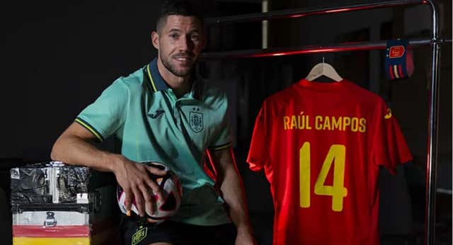 El capitán Raúl Campos se despide de la Selección e inicia el relevo generacional