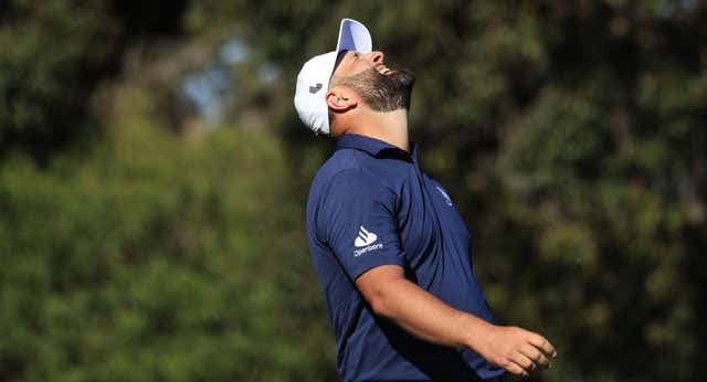 Jorge Campillo y Guerrier comparten liderato en Sotogrande, con Jon Rahm a expensas de una hazaña