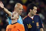 Sneijder no se muerde la lengua con Busquets y recuerda sus peleas: «Se levantó y estaba bien, el llorón»
