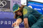 Cruceros por Ibiza, 200.000 seguidores más… y el ninguneo de sus compañeros: así es la nueva vida de Raygun, la polémica breakdance de los Juegos