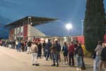 Colas interminables en Vic por la visita del Atlético: los propios jugadores vendieron entradas
