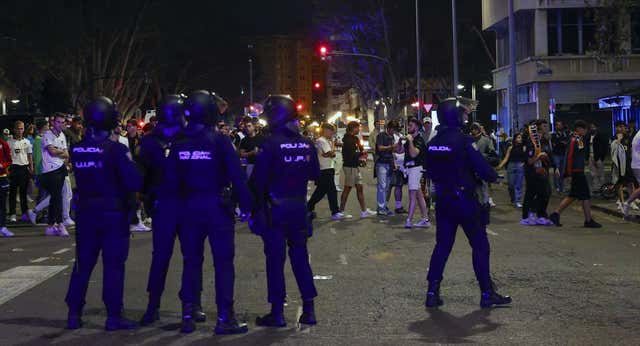 Un detenido por desórdenes públicos y desobediencia grave en los altercados de Mestalla