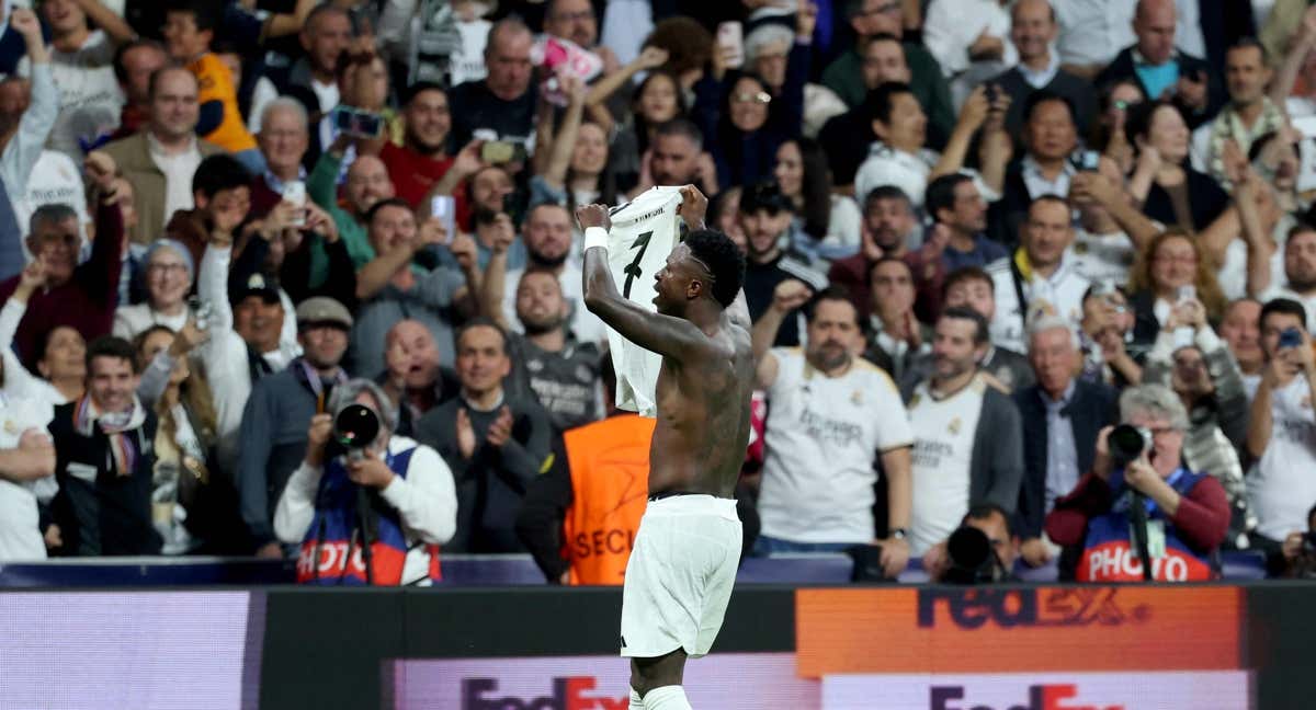 Vinicius, celebrando el triunfo del Real Madrid.