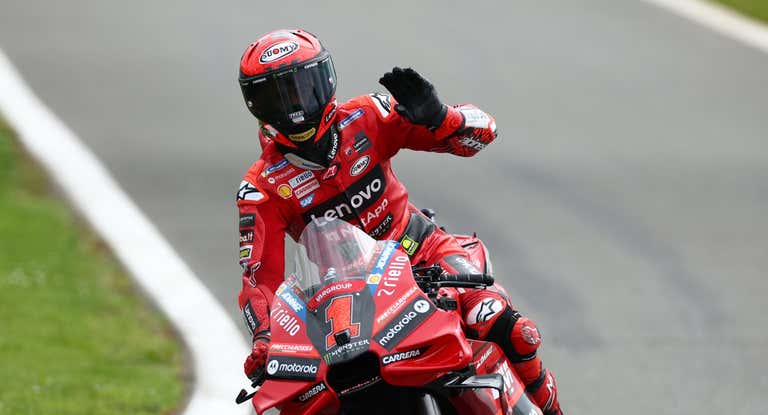 Bagnaia durante la carrera.