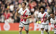 Gumbau dispara al Rayo tras más de 70 minutos con diez y confirma la crisis del Alavés