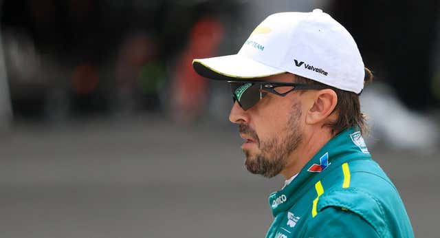 Fernando Alonso explica cuándo asumió la retirada: «Las temperaturas en los frenos empezaron a no ser seguras»