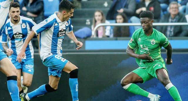 El Racing demuestra que los líderes también tienen que sufrir