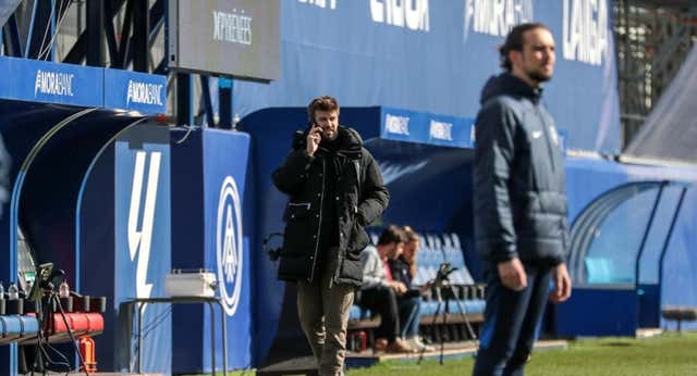 Falsa alarma en el Andorra de Piqué: la FIFA lo sanciona con tres ventanas sin fichar… pero realmente no es así