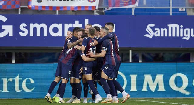 Logroñés – Eibar: horario y dónde ver el partido de Copa del Rey 2024