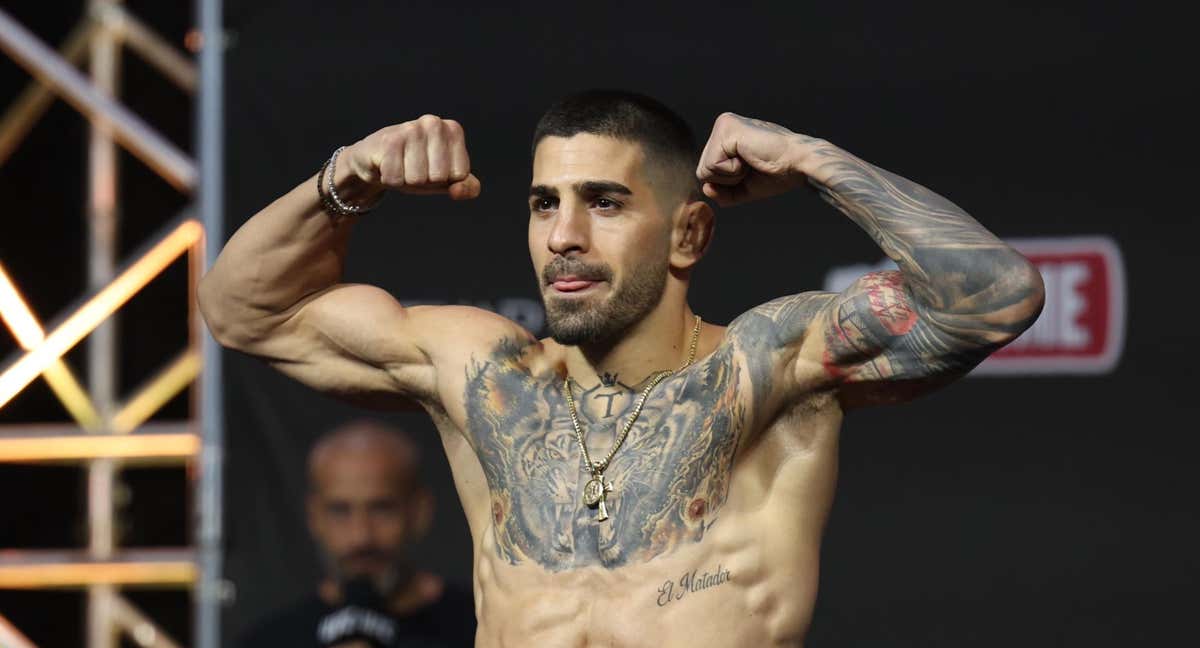 Ilia Topuria, tras el pesaje oficial del UFC 308.