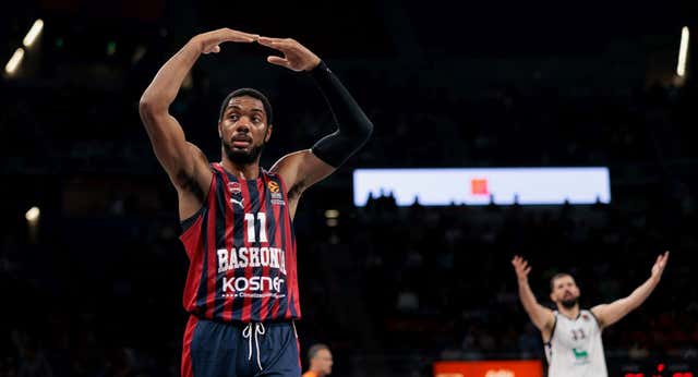 Trent Forrest lidera el triunfo de Baskonia ante el Olimpia Milán