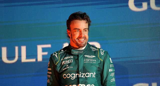 Fernando Alonso retrasa su viaje a Brasil por la infección intestinal que sufrió en México… aunque correrá la prueba de Fórmula 1