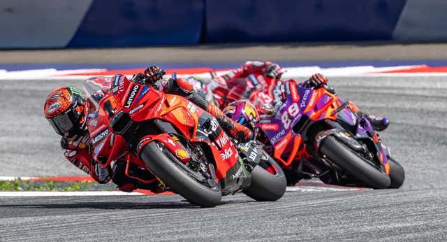 Pecco Bagnaia hace los deberes y marca el estreno del GP de Malasia… pero Martín termina al acecho