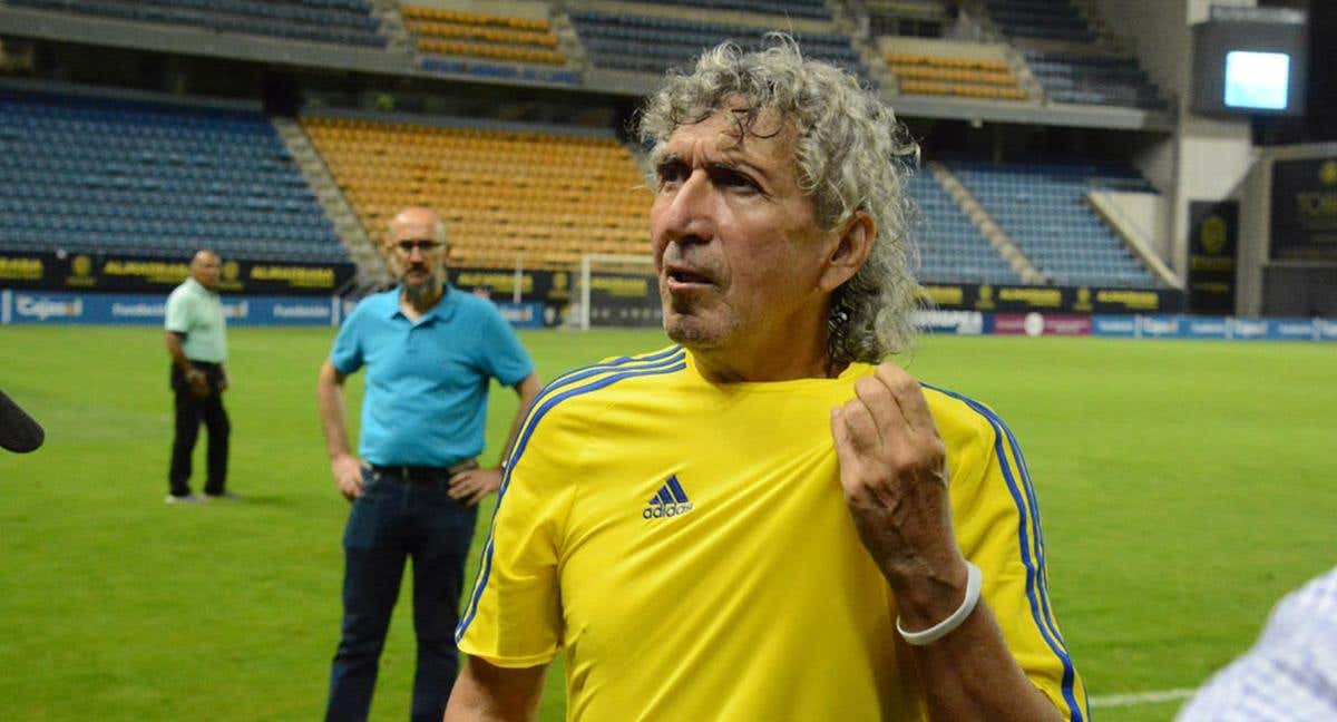 Mágico González.