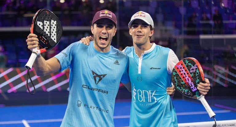 Ale Galán y Juan Lebrón celebran un torneo.