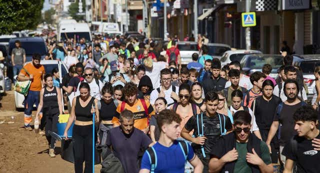 Testimonio de un voluntario: Valencia es tierra de héroes de lo anónimo