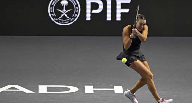 Sabalenka y Paolini dan un paso al frente en el inicio de las WTA Finals