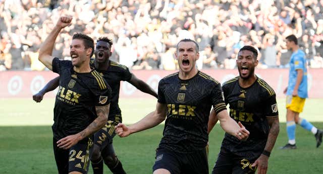 El Vancouver derrota a Carlos Vela y al LAFC y fuerza el tercer partido de los playoffs