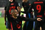 El «vamos a por más» de Raphinha es el lema del Barça de Flick