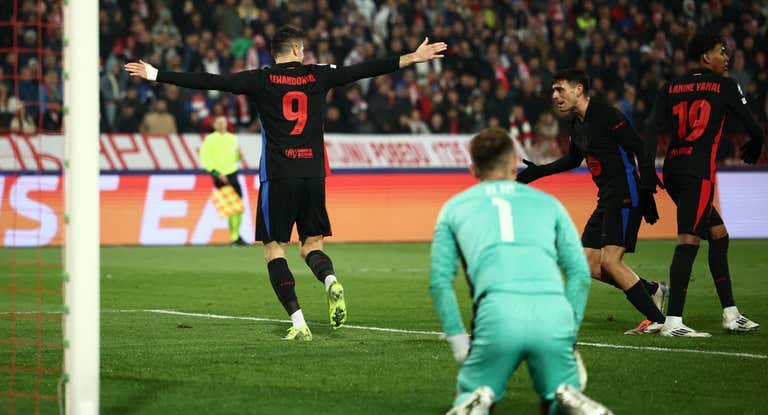 Lewandowski celebrando el segundo gol.