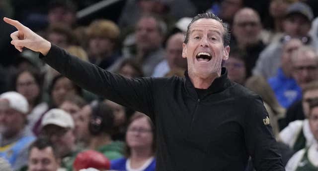 El mejor equipo (y único invicto) de la NBA también tiene entrenador español