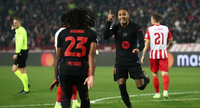 Una obsesión convierte a Koundé en el mejor en la posición en la que se negaba a jugar