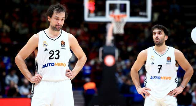 Un «basura» en pleno partido retrata el mal recurrente de un Real Madrid sin defensa… ni actitud