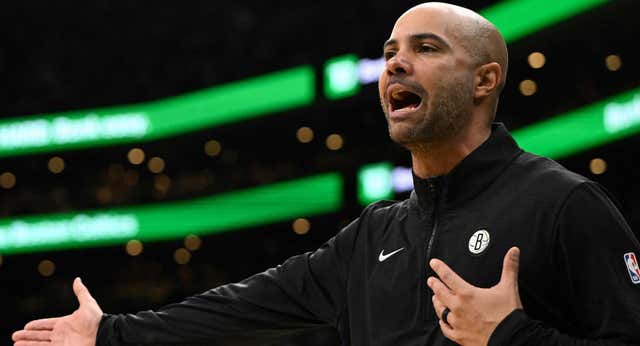 Aflora el carácter más ganador de Jordi Fernández… en la derrota más esperada: «Esta liga no es así»