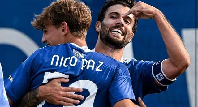 Nico Paz, entre la ‘riña’ de Cesc y las alabanzas de Italia: “Es lo más parecido que he visto a Kaká’”