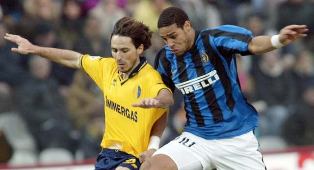 Las memorias sin filtro de Adriano, el «mayor desperdicio del fútbol»: «Me llené el culo de vodka, lloré toda la noche y me desmayé»