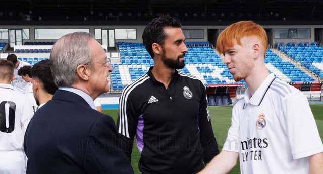 Cucalón, la promesa en la que el Real Madrid veía a Xabi Alonso, abandona a los 19 años por una bacteria: «Ahora no hay consuelo»