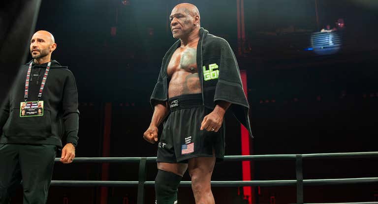 Mike Tyson, tras el entrenamiento público previo a su combate frente a Jake Paul.