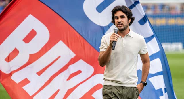 La revolución silenciosa de Pere Romeu en el Barça se explica con varios cambios entre bastidores y una palabra: «¡Balón, balón!»
