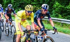 Roglic se rinde a la superioridad de Pogacar: “Parece que estamos haciendo algo mal”